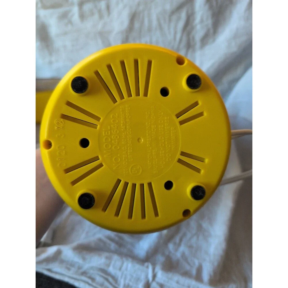 Presto Poppette  Electric Popcorn Maker only used twice, works perfectly